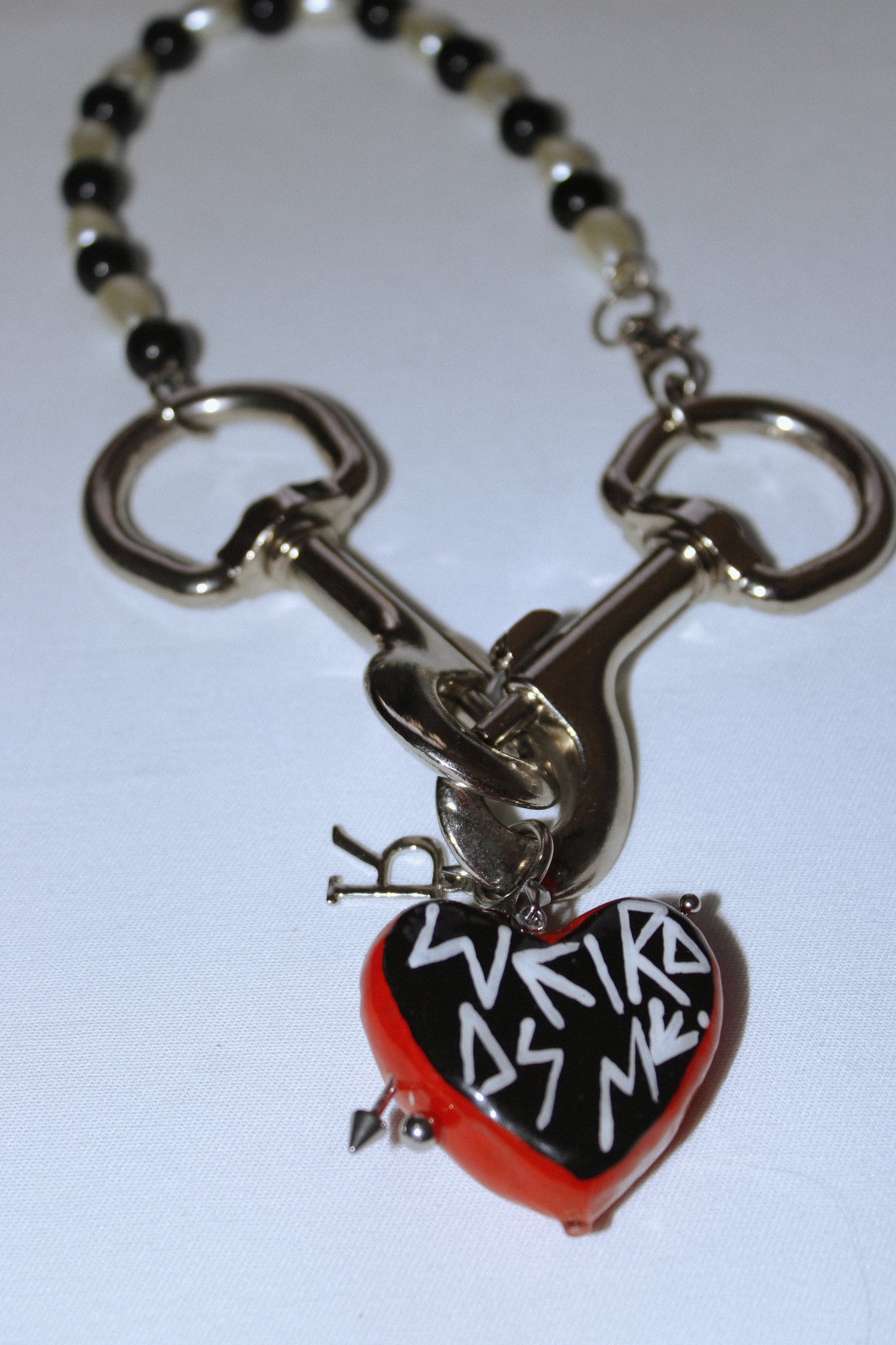 Funky hate heart
